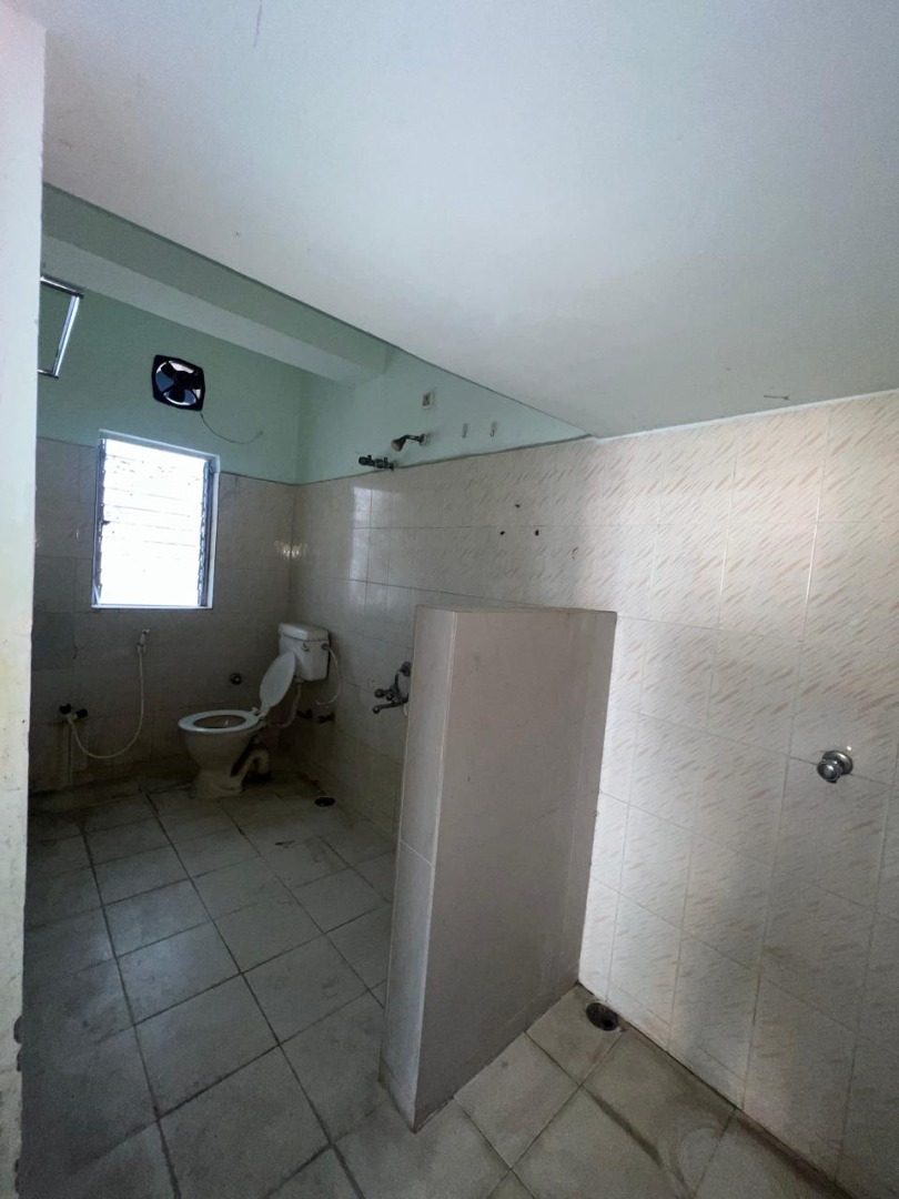 Unfurnished 3bhk in Borbari vip road, VIP Road, Borbari, Guwahati, Assam, India for Rent